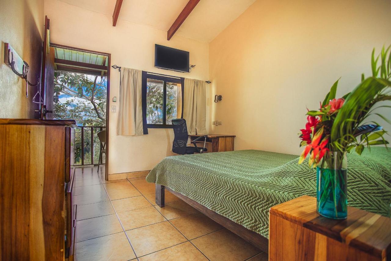 Hotel La Hacienda Quesada  Extérieur photo