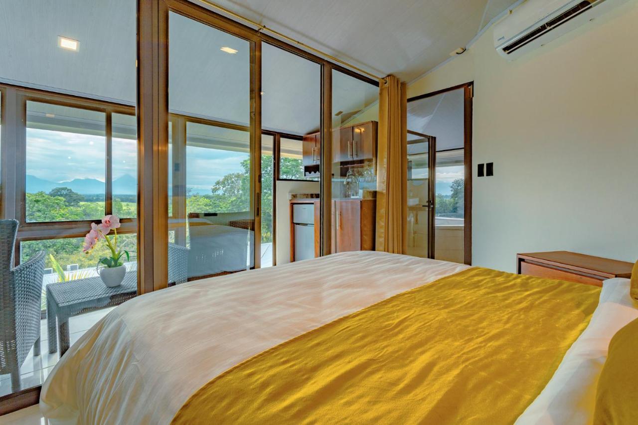 Hotel La Hacienda Quesada  Extérieur photo