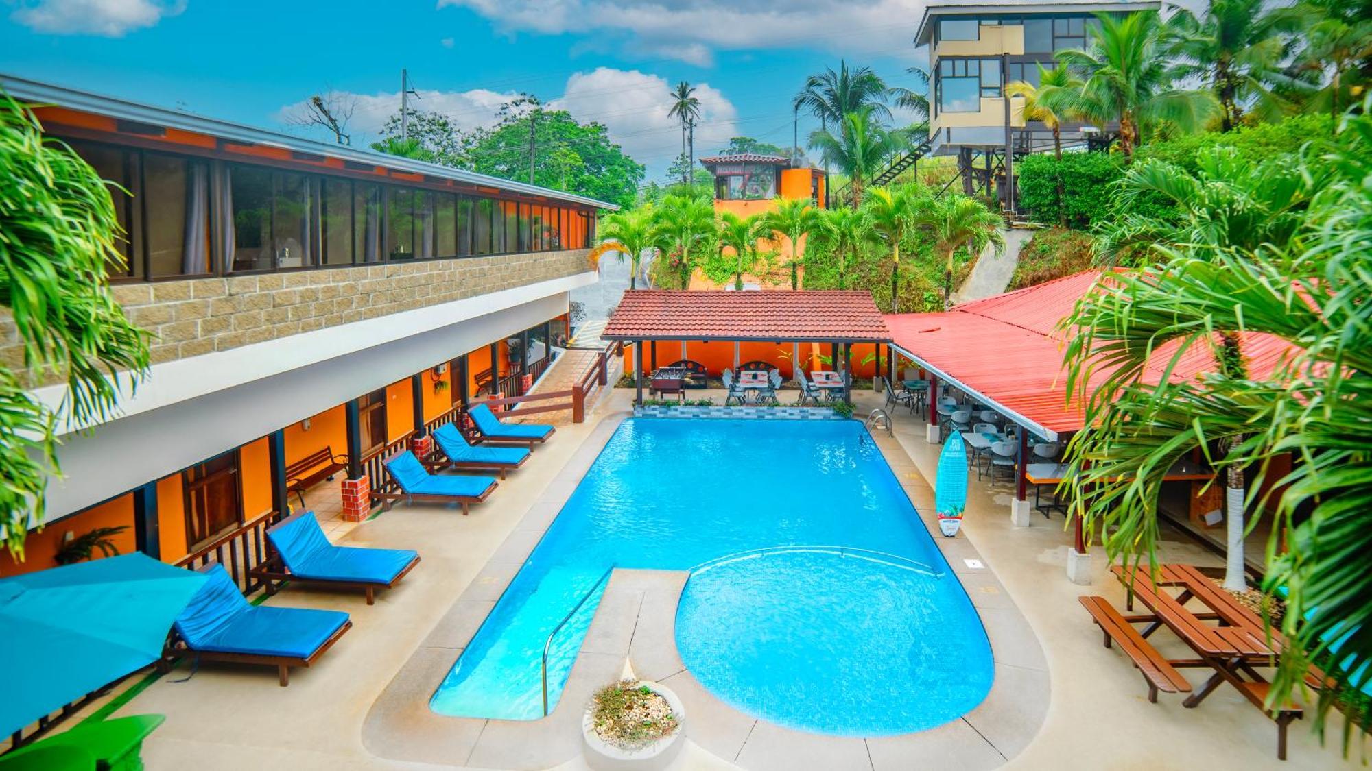 Hotel La Hacienda Quesada  Extérieur photo