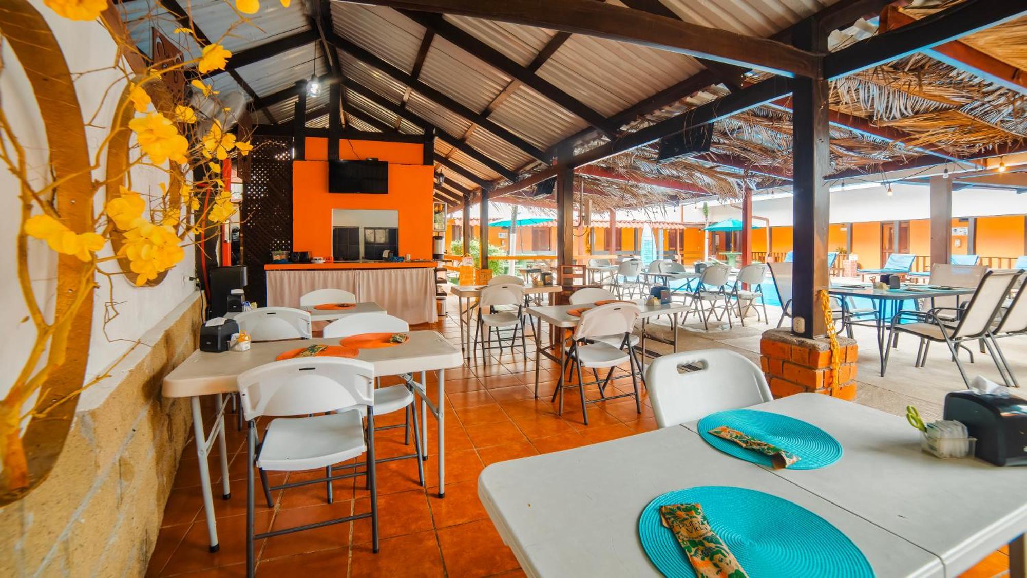 Hotel La Hacienda Quesada  Extérieur photo