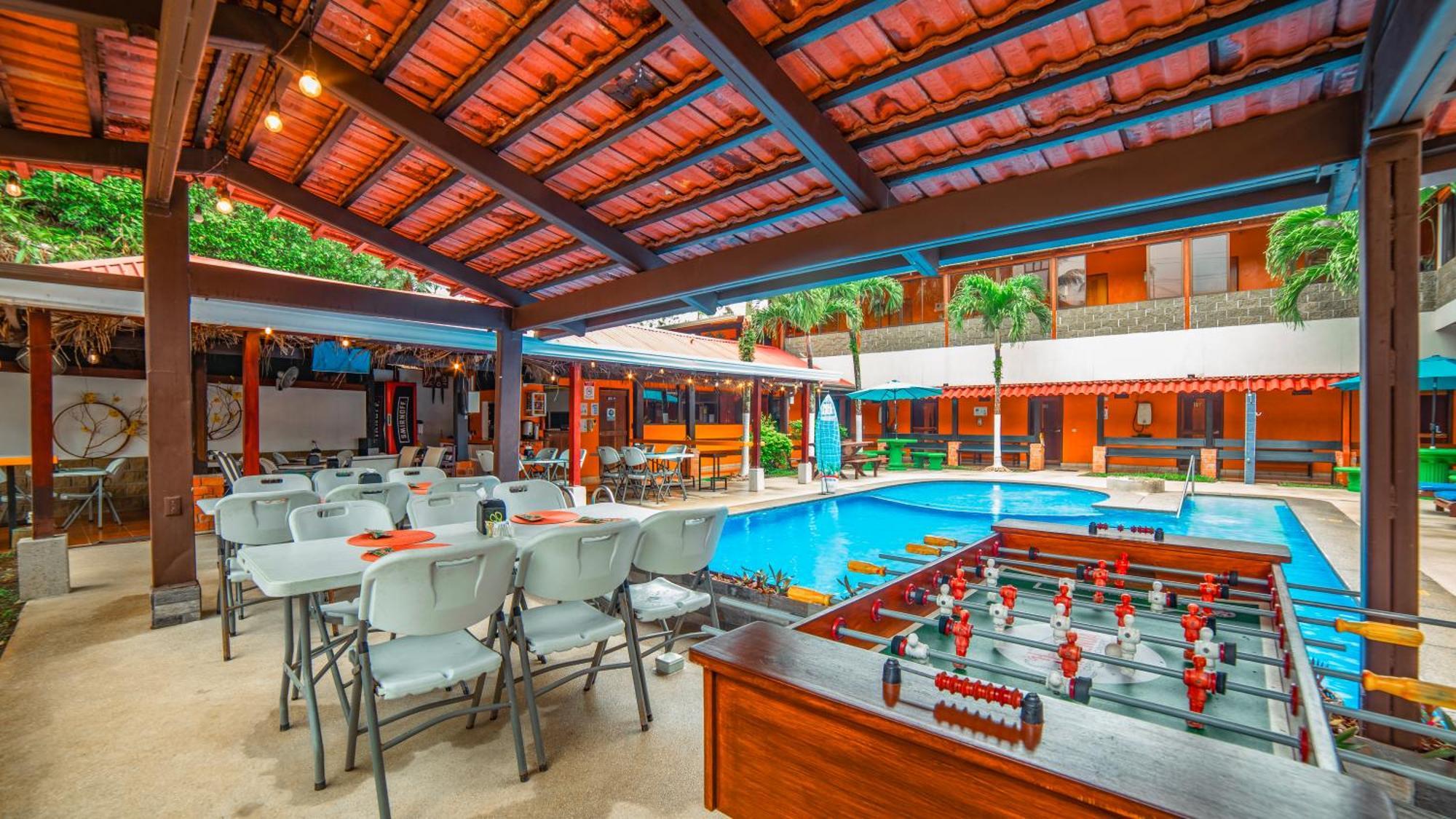Hotel La Hacienda Quesada  Extérieur photo