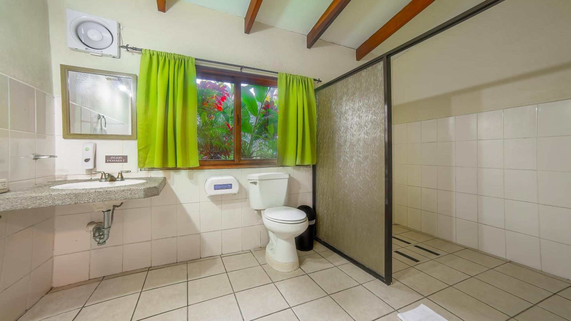Hotel La Hacienda Quesada  Extérieur photo