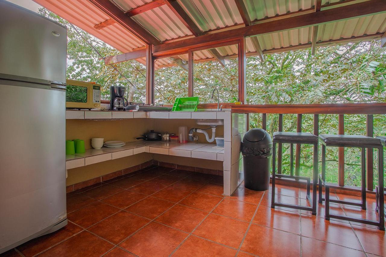 Hotel La Hacienda Quesada  Extérieur photo
